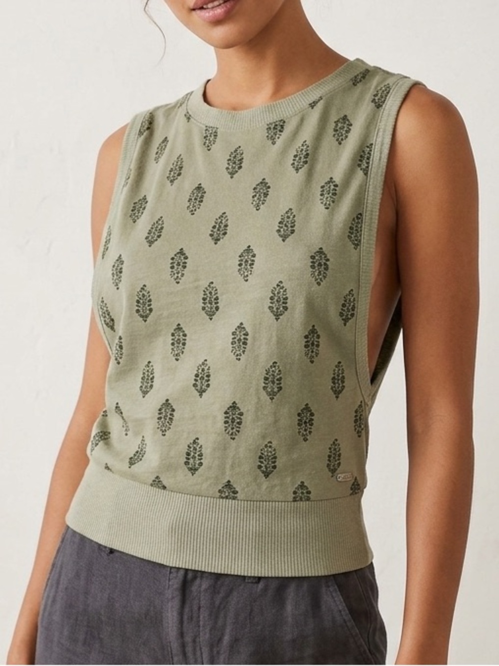 FP Movement Logo Printed Muscle Tank Top Sage Green Sleeveless Open Side Sz XS